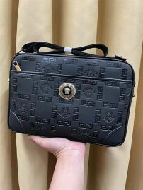 Picture of Versace Mens Bags _SKUfw135046771fw